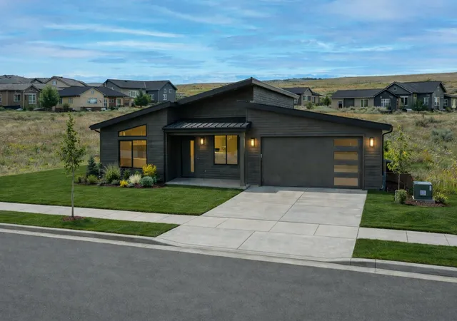 Photo 2 of Single family home for sale at 2742 Lone Chief Loop, Helena, MT 59601 | MLS# 30065981 | Listing updated on 2026-09-14
