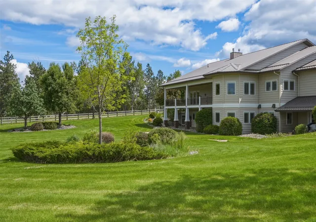 Photo 2 of Mansion for sale at 460 Windwalker Trl, Stevensville, MT 59870 | MLS# 30066024 | Listing updated on 2026-09-14