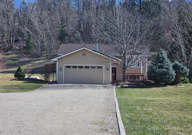 Photo 3 of Single family home for sale at 786 Ropin Horse Ln, Hamilton, MT 59840 | MLS# 30066064 | Listing updated on 2026-09-14