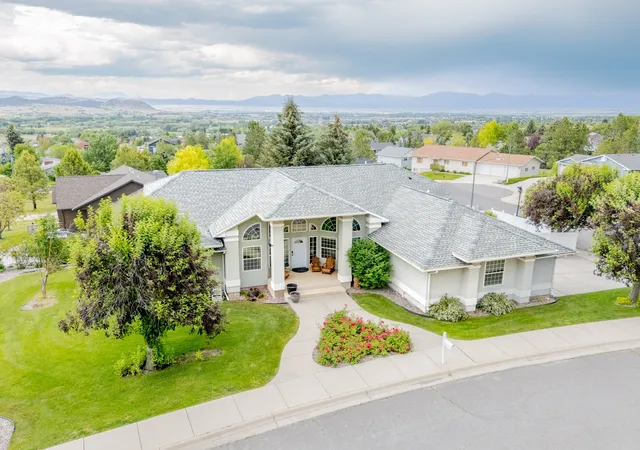 Photo 2 of Single family home for sale at 2028 Flowerree St, Helena, MT 59601 | MLS# 30065491 | Listing updated on 2026-09-18