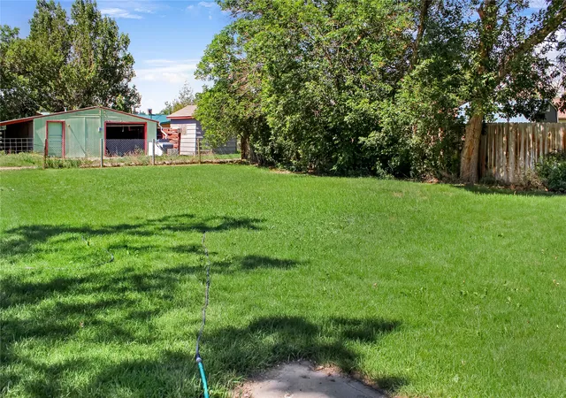 Photo 2 of Single family home for sale at 122 E Richland Ave, Shelby, MT 59474 | MLS# 30066495 | Listing updated on 2026-09-03