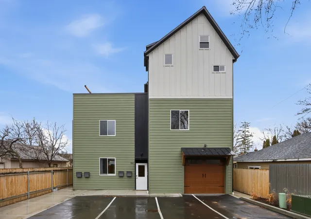 Photo 1 of Multi family home for sale at 808 + 812 Ash St, Missoula, MT 59801 | MLS# 30066869 | Listing updated on 2026-09-17