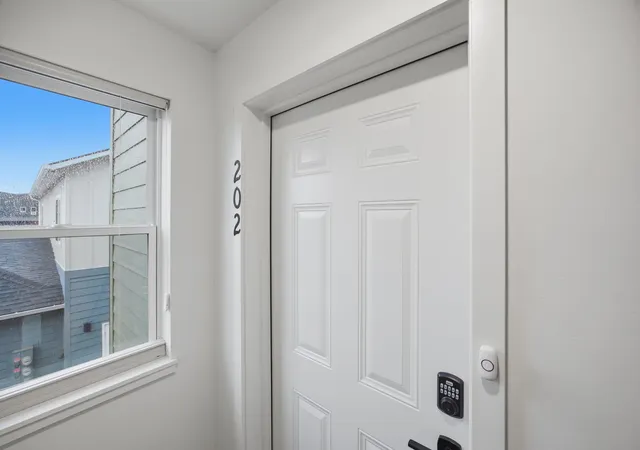 Photo 4 of Multi family home for sale at 808 + 812 Ash St, Missoula, MT 59801 | MLS# 30066869 | Listing updated on 2026-09-17