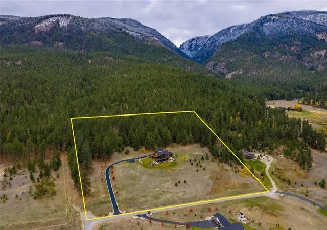 Photo 3 of Single family home for sale at 748 Ranch Ridge Ln, Florence, MT 59833 | MLS# 30066935 | Listing updated on 2026-09-10