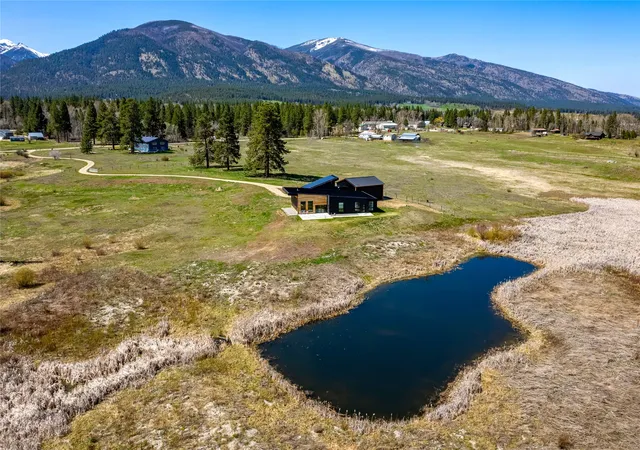 Photo 4 of Single family home for sale at 5052 Hoblitt Ln N, Florence, MT 59833 | MLS# 30066691 | Listing updated on 2026-09-14