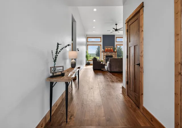 Photo 3 of Single family home for sale at 4279 Country View Dr, Helena, MT 59602 | MLS# 30065218 | Listing updated on 2026-09-09