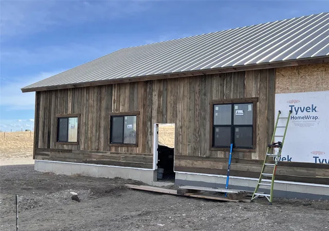 Photo 3 of Single family home for sale at 1371 Whoop Up Trl, Augusta, MT 59410 | MLS# 30066743 | Listing updated on 2026-09-04