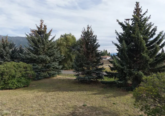Photo 2 of Single family home for sale at 3101 Goodwin St, Butte, MT 59701 | MLS# 30067518 | Listing updated on 2026-09-14