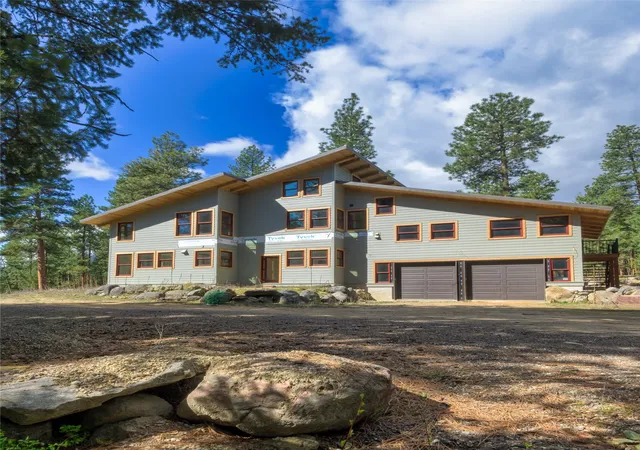 Photo 3 of Single family home for sale at 437 Redtail Hawk Ln, Stevensville, MT 59870 | MLS# 30067933 | Listing updated on 2026-09-21