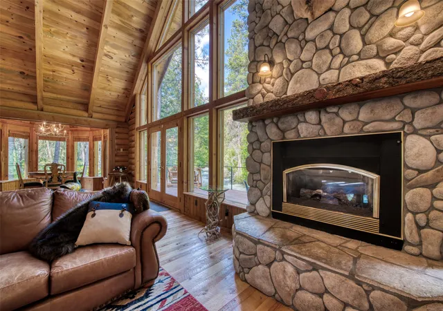 Photo 4 of Single family home for sale at 1062 Bear Crk Trl, Victor, MT 59875 | MLS# 30068216 | Listing updated on 2026-09-14