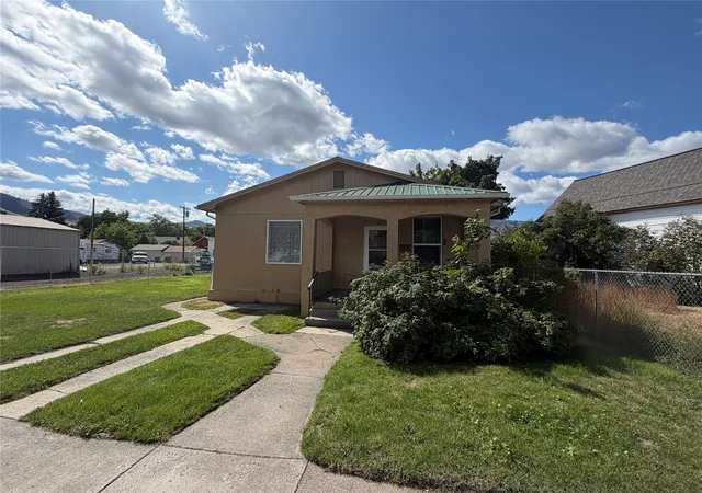 Photo 1 of Single family home for sale at 513 Toole Ave, Missoula, MT 59802 | MLS# 30068612 | Listing updated on 2026-08-31