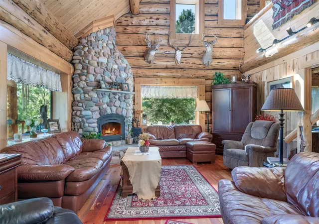 Photo 1 of Single family home for sale at 44 1st Light Trl, Kalispell, MT 59901 | MLS# 30068673 | Listing updated on 2026-10-19