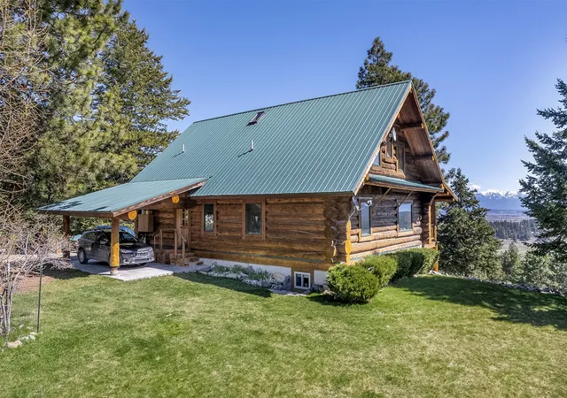 Photo 3 of Single family home for sale at 44 1st Light Trl, Kalispell, MT 59901 | MLS# 30068673 | Listing updated on 2026-09-14