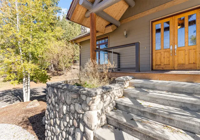 Photo 3 of Mansion for sale at 7802 Us Hwy 93 S, Sula, MT 59871 | MLS# 30068776 | Listing updated on 2026-09-02