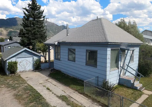 Photo 1 of Single family home for sale at 3320 Busch St, Butte, MT 59701 | MLS# 30068872 | Listing updated on 2026-09-14
