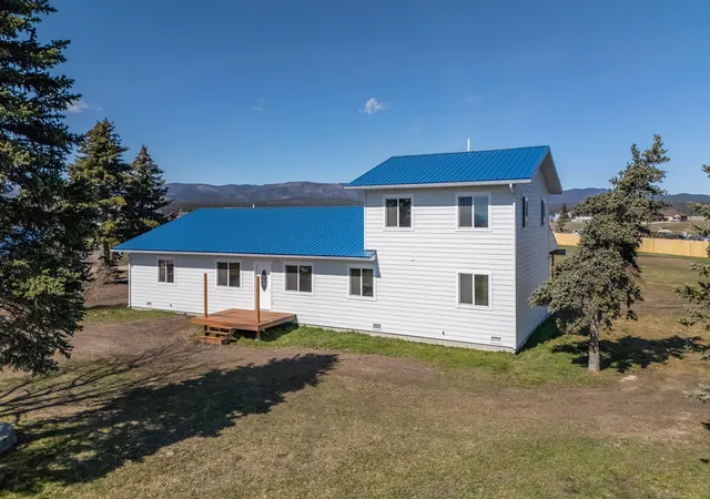 Photo 2 of Single family home for sale at 1803 Church Dr, Kalispell, MT 59901 | MLS# 30068509 | Listing updated on 2026-09-10