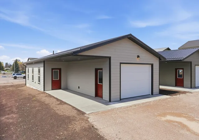 Photo 1 of Single family home for sale at 213 1st Avenue Se, Ronan, MT 59864 | MLS# 30069054 | Listing updated on 2026-09-28
