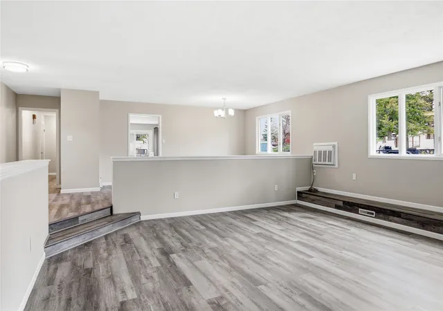 Photo 3 of Single family home for sale at 321 S Sanders St, Helena, MT 59601 | MLS# 30069271 | Listing updated on 2026-08-30