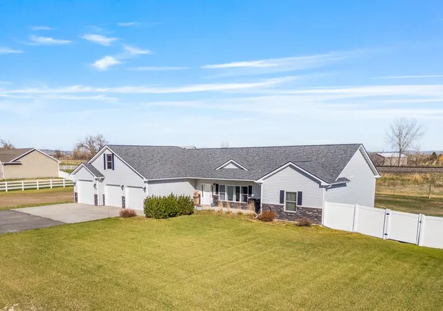 Photo 1 of Single family home for sale at 509 Zebra St, Billings, MT 59106 | MLS# 30069487 | Listing updated on 2026-09-14