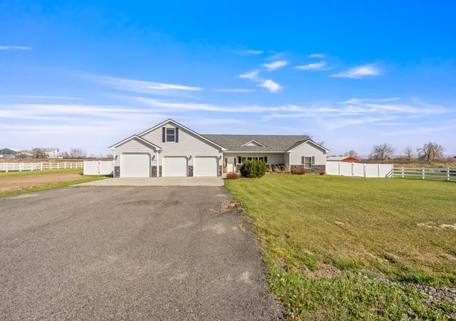 Photo 2 of Single family home for sale at 509 Zebra St, Billings, MT 59106 | MLS# 30069487 | Listing updated on 2026-09-14