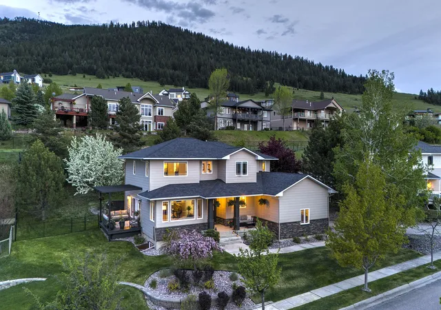 Photo 2 of Single family home for sale at 218 Mansion Hts Dr, Missoula, MT 59803 | MLS# 30069462 | Listing updated on 2026-09-13