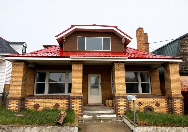 Photo 1 of Single family home for sale at 718 S Colorado St, Butte, MT 59701 | MLS# 30068722 | Listing updated on 2026-08-31