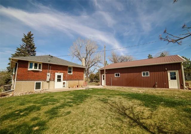 Photo 3 of Single family home for sale at 1960 1st Street Ne, Havre, MT 59501 | MLS# 30069619 | Listing updated on 2026-09-14