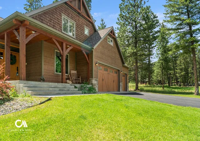 Photo 1 of Single family home for sale at 2 Grouse Ct, Clancy, MT 59634 | MLS# 30065532 | Listing updated on 2026-10-19