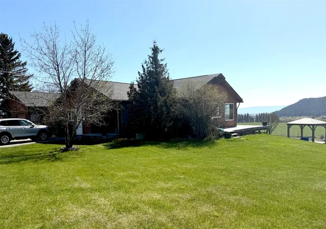 Photo 3 of Multi family home for sale at 1662 & 1660 Us Hwy 2 W, Kalispell, MT 59901 | MLS# 30069972 | Listing updated on 2026-08-30