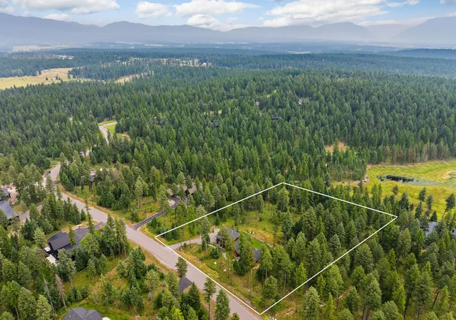 Photo 2 of Single family home for sale at 1157 Whitefish Village Dr, Whitefish, MT 59937 | MLS# 30069473 | Listing updated on 2026-09-22