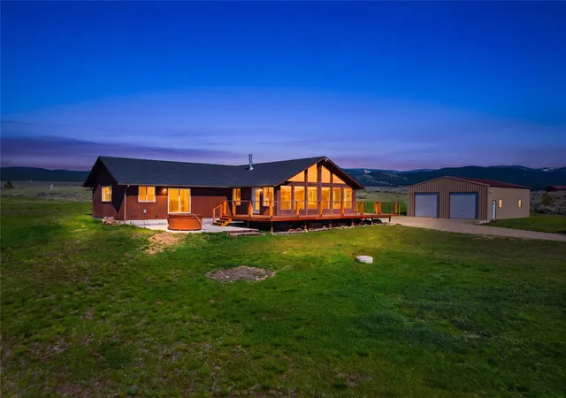 Single family home for sale at 652 Pathfinder Rd S, Stevensville, MT 59870 | MLS# 30070220