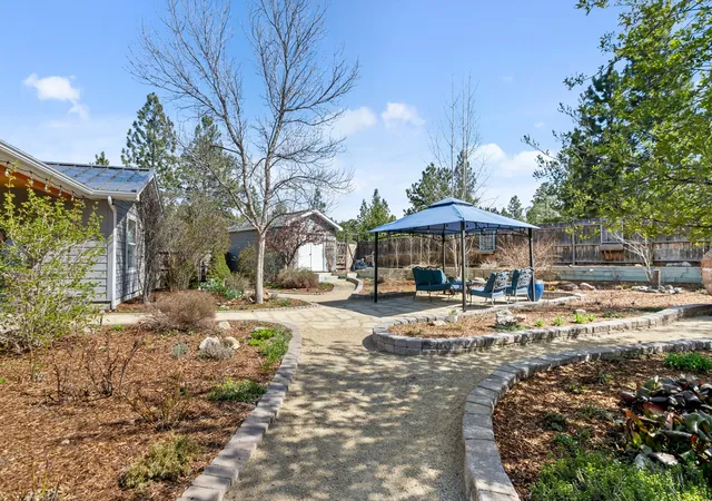 Photo 3 of Single family home for sale at 6417 Big Belt Dr, Helena, MT 59602 | MLS# 30070237 | Listing updated on 2026-08-31
