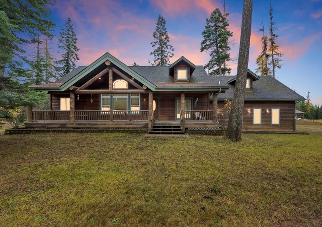 Photo 4 of Single family home for sale at 129 Foothill Trl, Kalispell, MT 59901 | MLS# 30070374 | Listing updated on 2026-09-12