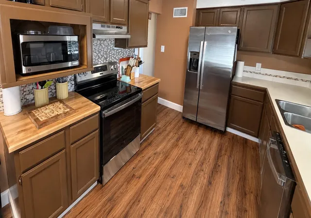 Photo 3 of Single family home for sale at 2425 9th Avenue S, Great Falls, MT 59405 | MLS# 30070443 | Listing updated on 2026-08-30