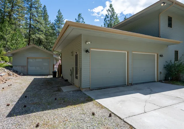 Photo 4 of Single family home for sale at 11300 Sleeman Crk Rd, Lolo, MT 59847 | MLS# 30070494 | Listing updated on 2026-09-12
