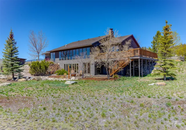 Photo 1 of Single family home for sale at 1087 Sunny Vista Rd, Helena, MT 59602 | MLS# 30070292 | Listing updated on 2026-09-14