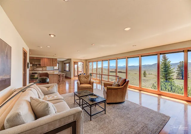 Photo 2 of Single family home for sale at 1087 Sunny Vista Rd, Helena, MT 59602 | MLS# 30070292 | Listing updated on 2026-09-14