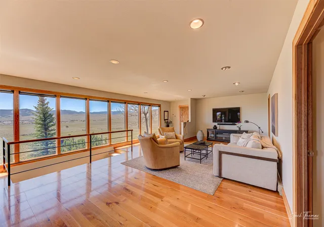 Photo 3 of Single family home for sale at 1087 Sunny Vista Rd, Helena, MT 59602 | MLS# 30070292 | Listing updated on 2026-09-14