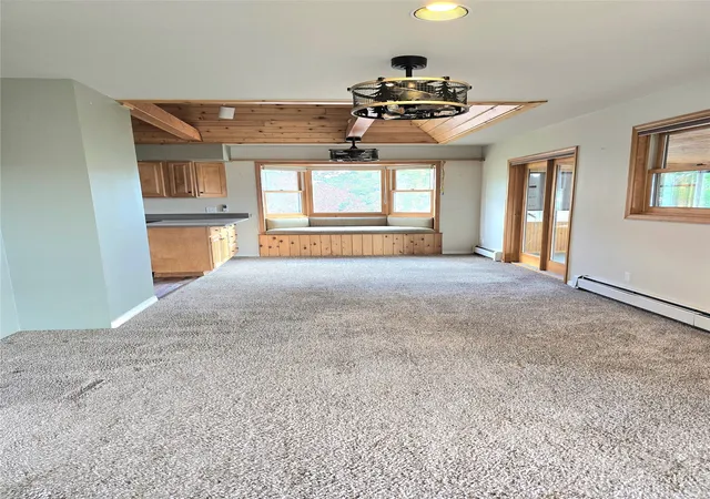 Photo 3 of Single family home for sale at 884 Wapiti Mountain Rd, Butte, MT 59701 | MLS# 30070638 | Listing updated on 2026-09-17