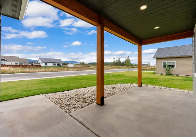Photo 3 of Single family home for sale at 3591 Sourdough Ln, Stevensville, MT 59870 | MLS# 30070601 | Listing updated on 2026-09-10