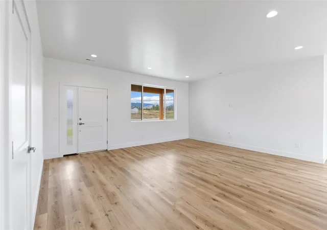 Photo 4 of Single family home for sale at 3591 Sourdough Ln, Stevensville, MT 59870 | MLS# 30070601 | Listing updated on 2026-09-10