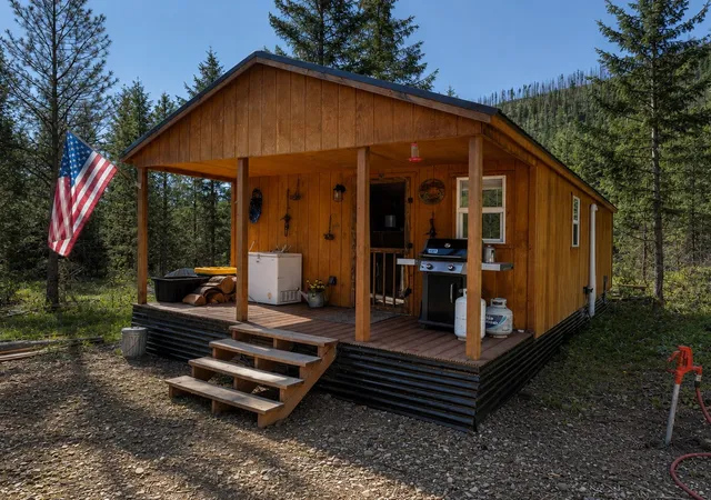 Photo 5 of House for sale at 949 Verde Crk Rd, Superior, MT 59872 | MLS# 30070735 | Listing updated on 2026-08-31