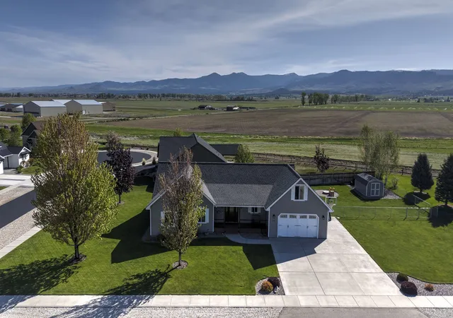 Photo 1 of Single family home for sale at 176 China Silk Way, Hamilton, MT 59840 | MLS# 30069796 | Listing updated on 2026-09-14