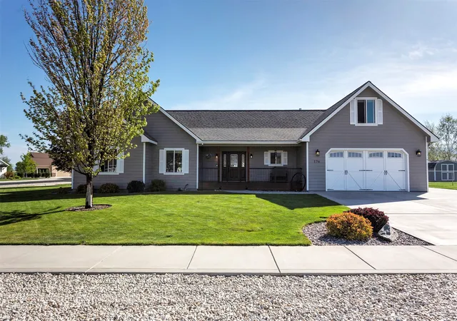 Photo 2 of Single family home for sale at 176 China Silk Way, Hamilton, MT 59840 | MLS# 30069796 | Listing updated on 2026-09-14