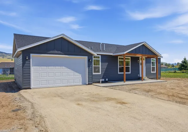 Photo 4 of Single family home for sale at 131 Nicholson Way, Darby, MT 59829 | MLS# 30070783 | Listing updated on 2026-09-12
