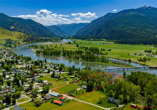 Photo 1 of Single family home for sale at 1003 4th Avenue, Plains, MT 59859 | MLS# 30070336 | Listing updated on 2026-09-04