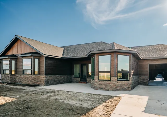 Photo 1 of Townhouse for sale at 10 Silver Mine Ln, Great Falls, MT 59405 | MLS# 30070865 | Listing updated on 2026-10-18