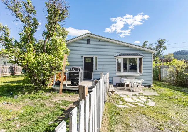 Photo 1 of Single family home for sale at 1108 6th Street W, Kalispell, MT 59901 | MLS# 30065950 | Listing updated on 2026-09-28