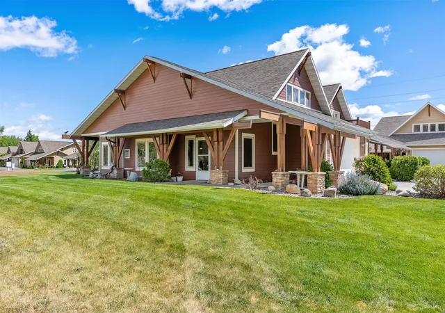 Photo 1 of Townhouse for sale at 24 Lone Pine Trl, Hamilton, MT 59840 | MLS# 30071051 | Listing updated on 2026-09-21
