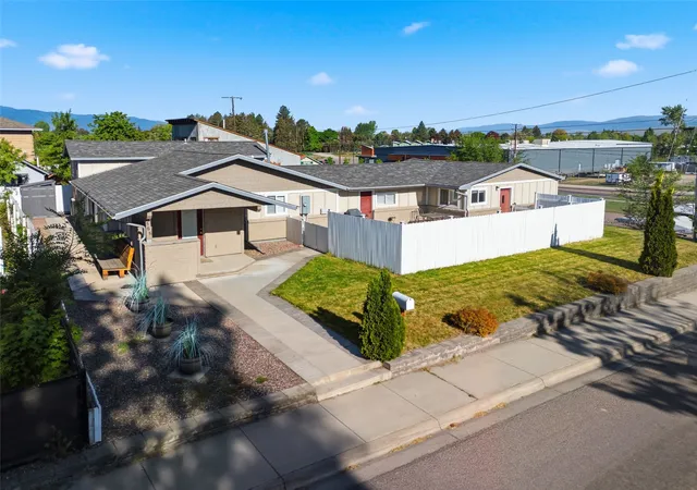 Photo 1 of Single family home for sale at 565 S Johnson St, Missoula, MT 59801 | MLS# 30071080 | Listing updated on 2026-09-12